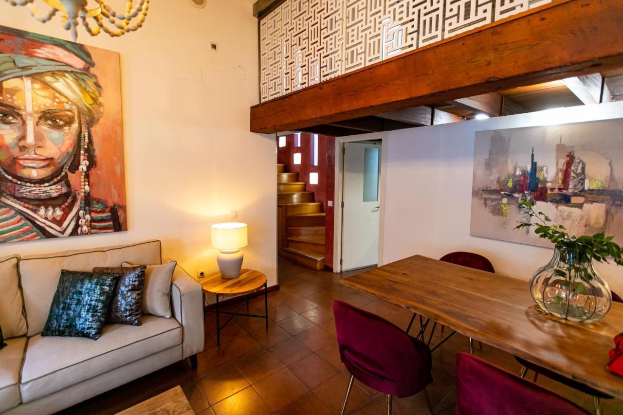 Apartamento 3 Dormitorios En Calle San Vicente. Sevilla Exterior foto